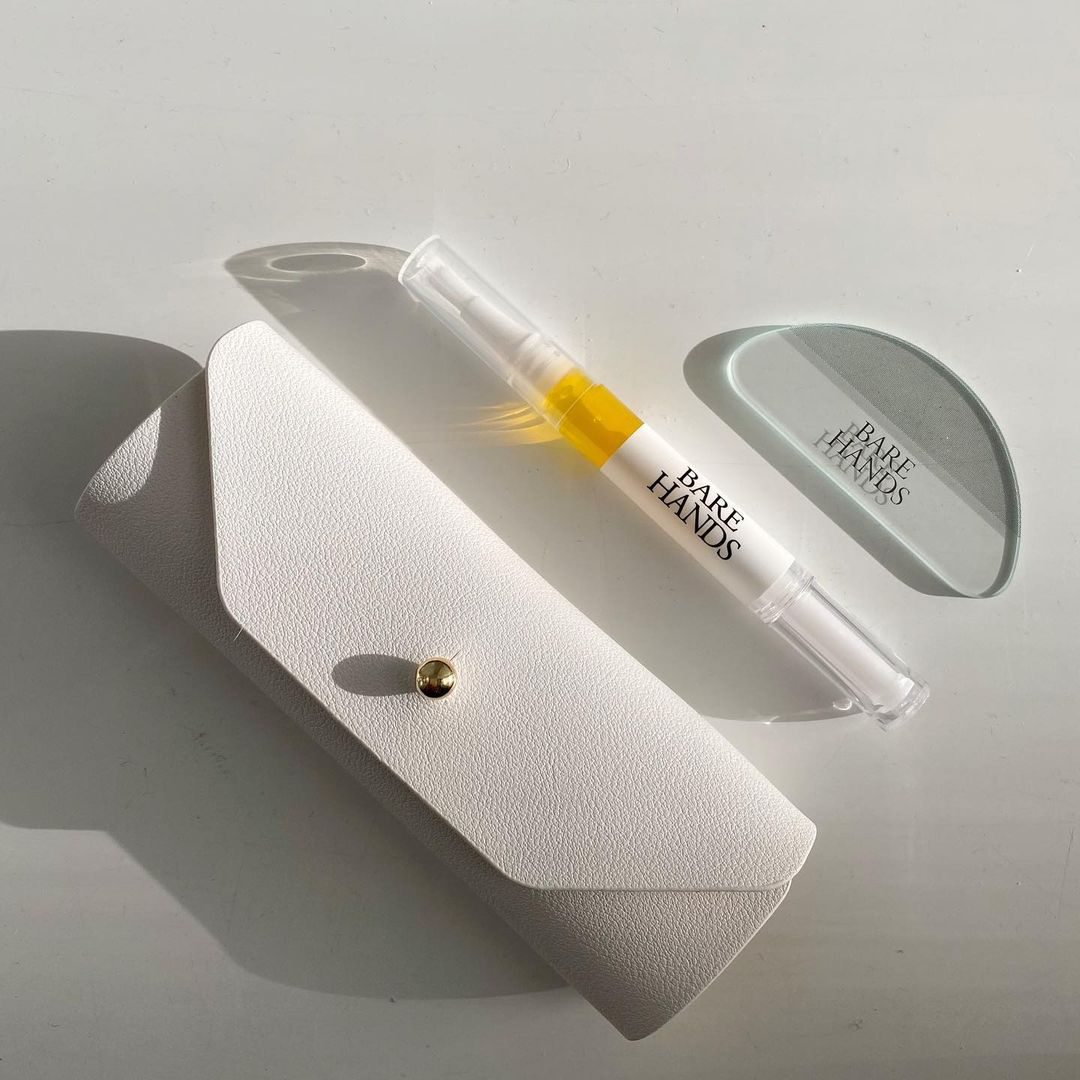 Bare Hands Manicure Set