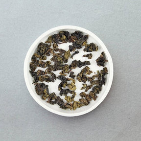 Mountain Spring Oolong Tea by Leaves & Flowers
